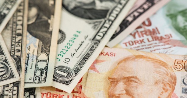 Dünyaca ünlü haber ajansı dolar kuru tahminini duyurdu! O tarihte 5 lira birden değişecek