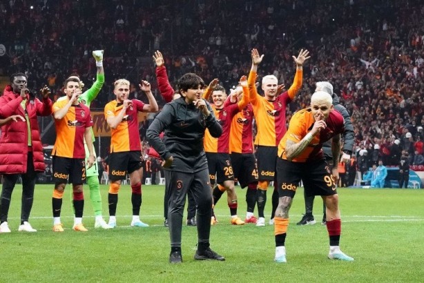 Foto - Dünyaca ünlü yıldızdan şok cevap! "Galatasaray'la işim olmaz!"