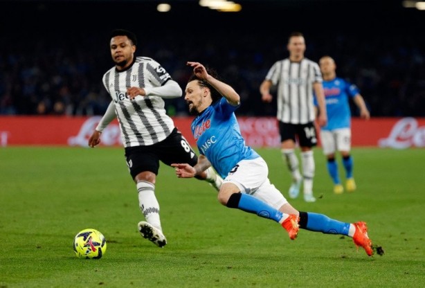 Foto - Dünyaca ünlü yıldızdan şok cevap! "Galatasaray'la işim olmaz!"