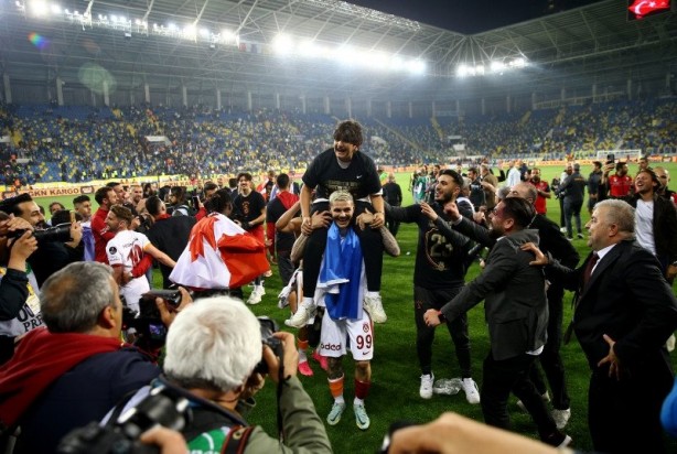 Foto - Dünyaca ünlü yıldızdan şok cevap! "Galatasaray'la işim olmaz!"