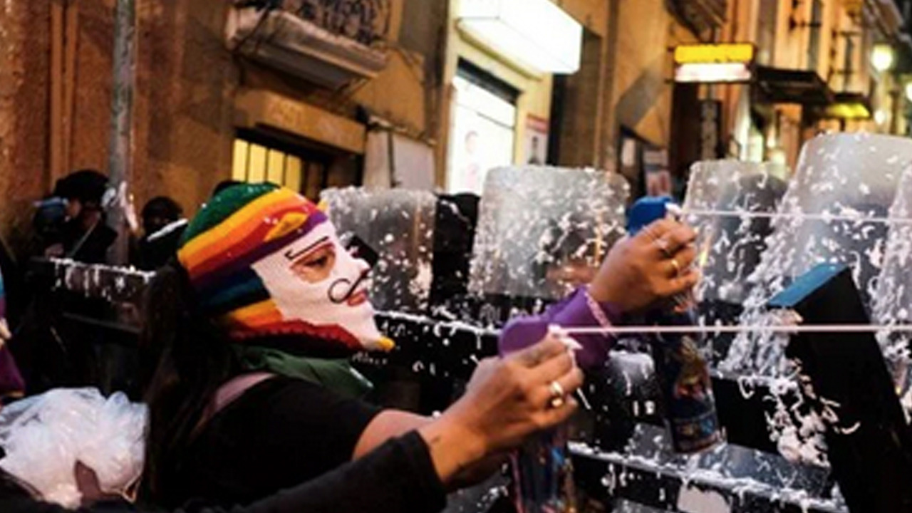 Dünya'da 8 Mart: Avrupa'dan Asya'ya kadınlar sokaklara döküldü! 