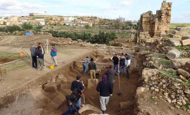 Foto - Dünyada başka örneği yok: Mezarlık galerisi
