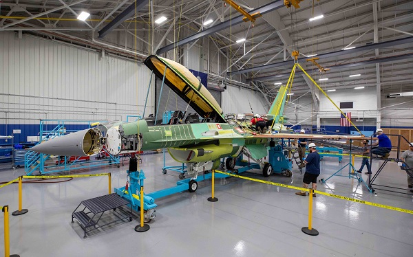Foto - Dünyada bir başka örneği yok! İşte F-16 savaş uçaklarının üretildiği tek tesis 
