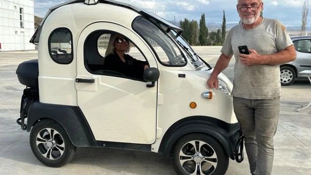 Foto - Dünyada bir ilk! Türk usta yakıtsız araba icat etti