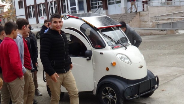 Foto - Dünyada bir ilk! Türk usta yakıtsız araba icat etti
