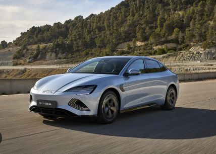 Dünyada bir ilk! Türk usta yakıtsız araba icat etti