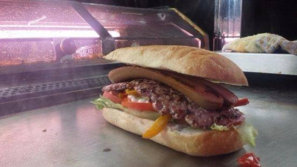 Foto - Dünyada futbol seyircileri maçlarda ne yiyor?