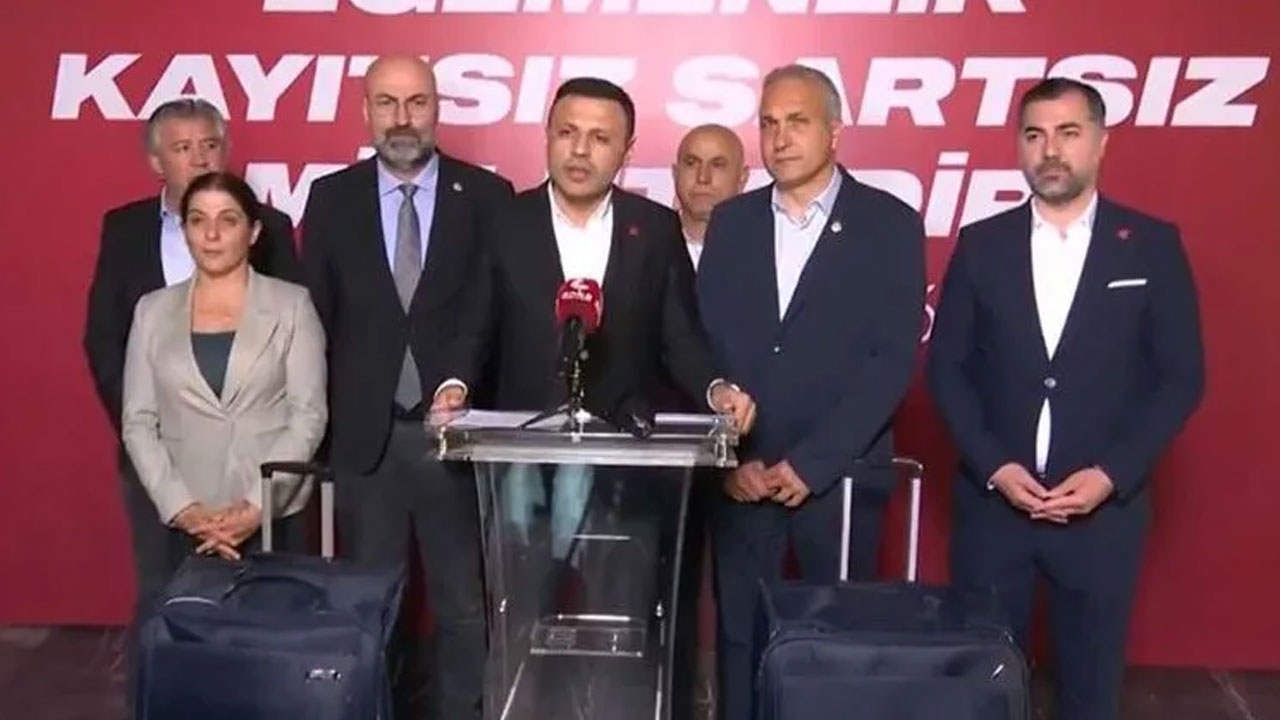 Foto - "Dünyada kaç belediye başkanı jammer ile geziyor?"