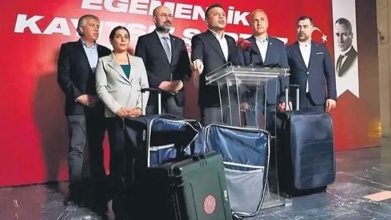 Foto - "Dünyada kaç belediye başkanı jammer ile geziyor?"