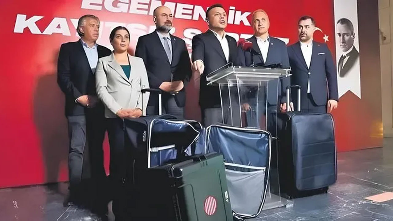 Foto - "Dünyada kaç belediye başkanı jammer ile geziyor?"