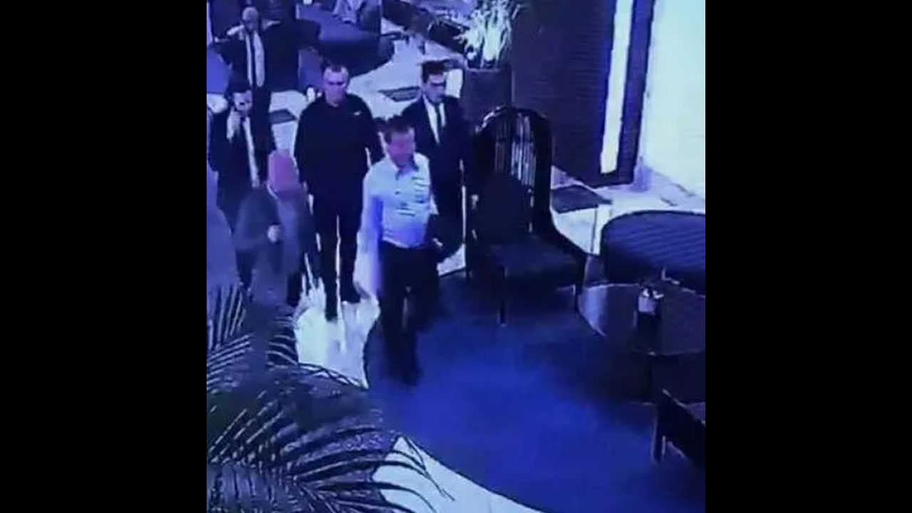 Foto - "Dünyada kaç belediye başkanı jammer ile geziyor?"