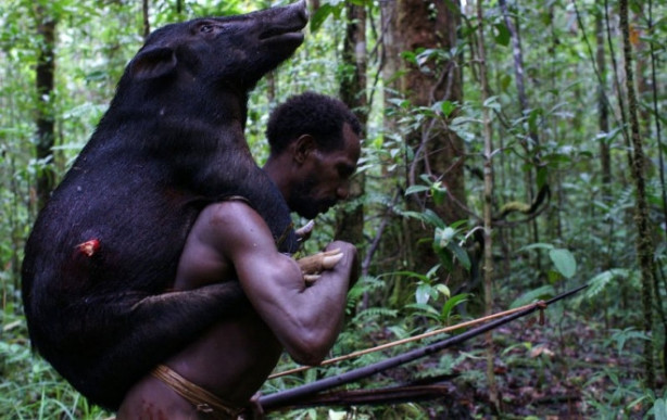 Foto - Dünya'da yaşayan son yamyam kabilesi görüntülendi