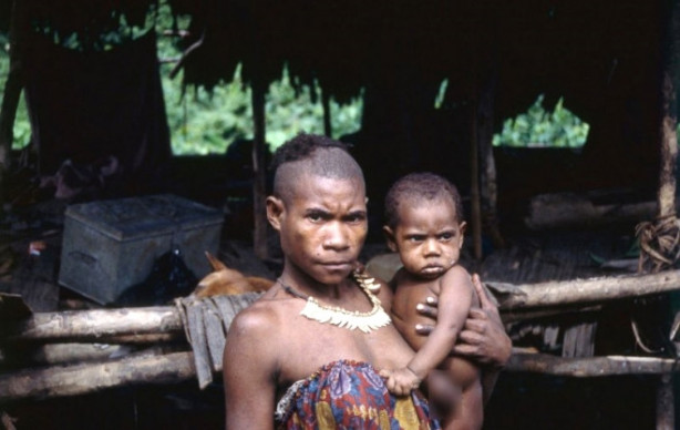 Foto - Dünya'da yaşayan son yamyam kabilesi görüntülendi