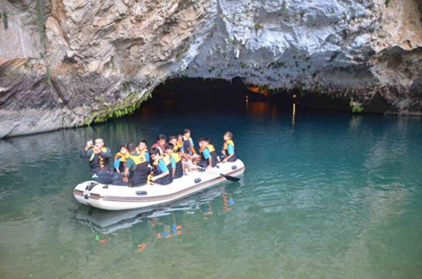 Foto - Dünyanın 3’üncü, Türkiye’nin ise en büyüğü! Altınbeşik Mağarası ziyaretçi rekoru kırdı