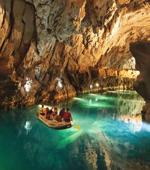 Foto - Dünyanın 3’üncü, Türkiye’nin ise en büyüğü! Altınbeşik Mağarası ziyaretçi rekoru kırdı