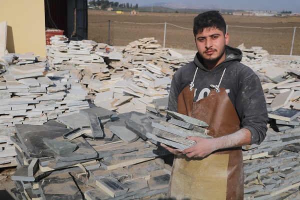 Foto - Dünyanın dört bir yanına satıyor! 20 bin taş kullanıyor tanesini 600 dolardan satıyor