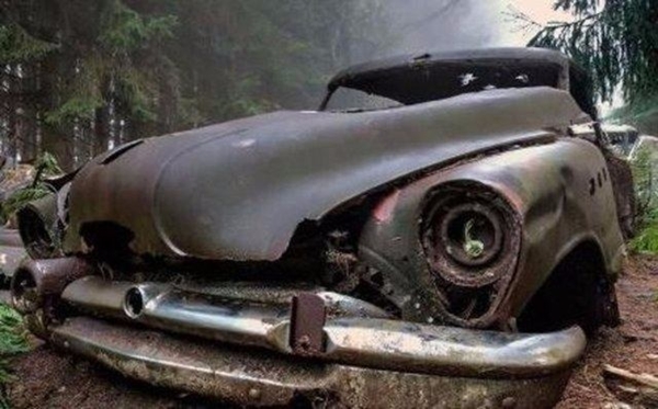 Foto - Dünyanın en büyük araba mezarlığı! Hikayesi çok ilginç!