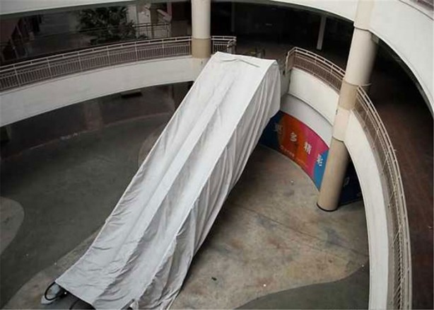 Foto - Dünyanın en büyük AVM'si ama sinek avlıyor