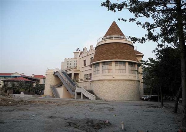 Foto - Dünyanın en büyük AVM'si ama sinek avlıyor