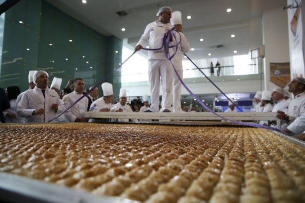 Dünyanın en büyük baklavası