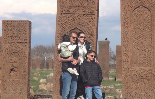 Foto - Dünyanın en büyük tarihi Türk-İslam mezarlığında bayram yoğunluğu