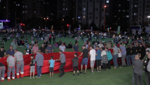 Foto - Dünyanın en büyük Türk Bayrağı 15 Temmuz’da açıldı