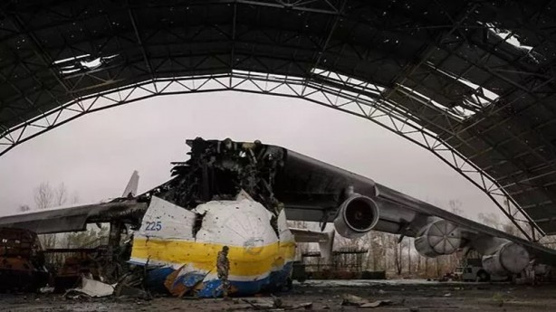 Foto - Dünyanın en büyük uçağı An-225'ten geri bu görüntüler kaldı!