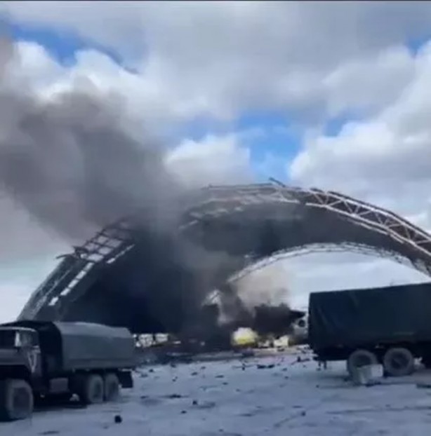 Foto - Dünyanın en büyük uçağı An-225'ten geri bu görüntüler kaldı!