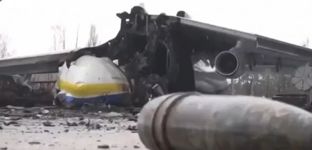 Foto - Dünyanın en büyük uçağı An-225'ten geri bu görüntüler kaldı!