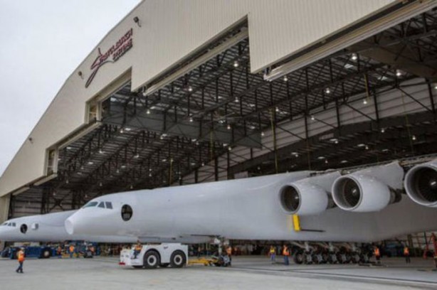 Foto - Dünyanın en büyük uçağı sonunda havalanıyor