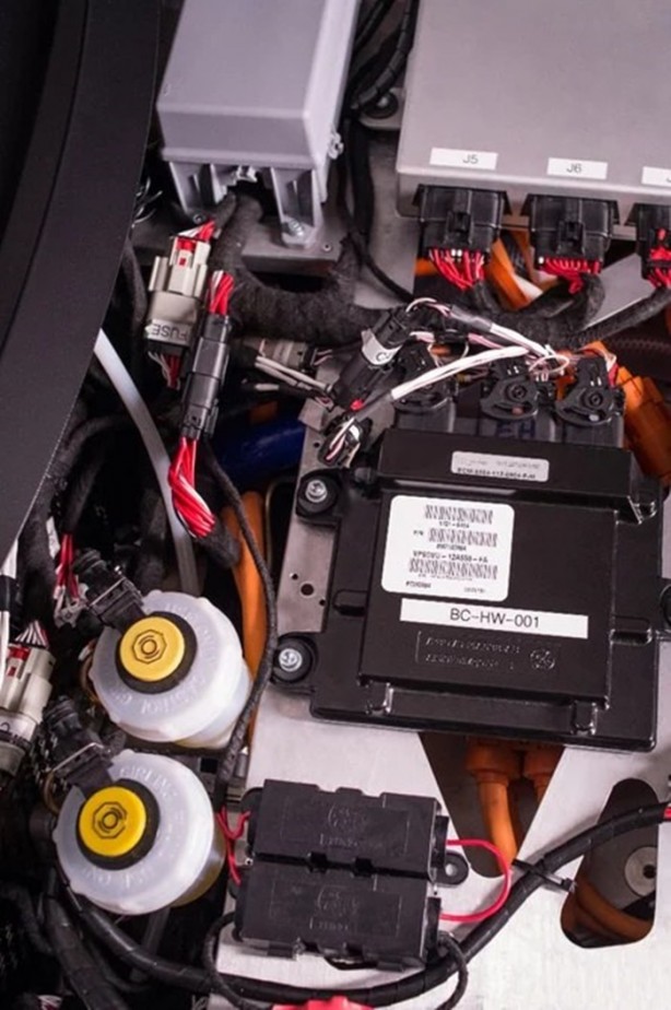 Foto - Dünyanın en cimrisi yollarda