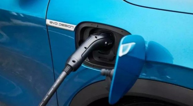 Foto - Dünyanın en çok satan araba markası Türkiye'de! İşte satış fiyatı