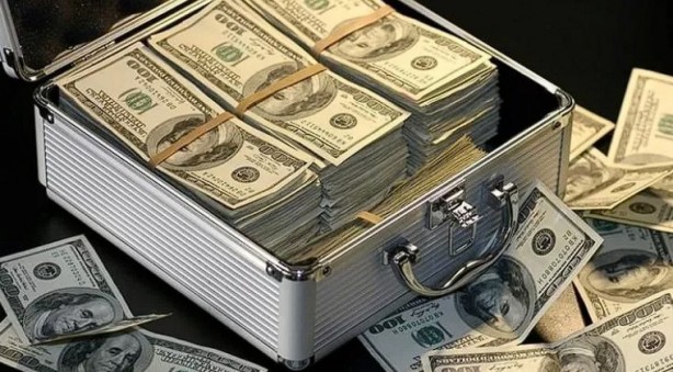 Dünyanın en değerli 20 takımı belli oldu! 10'u da aynı ülkede