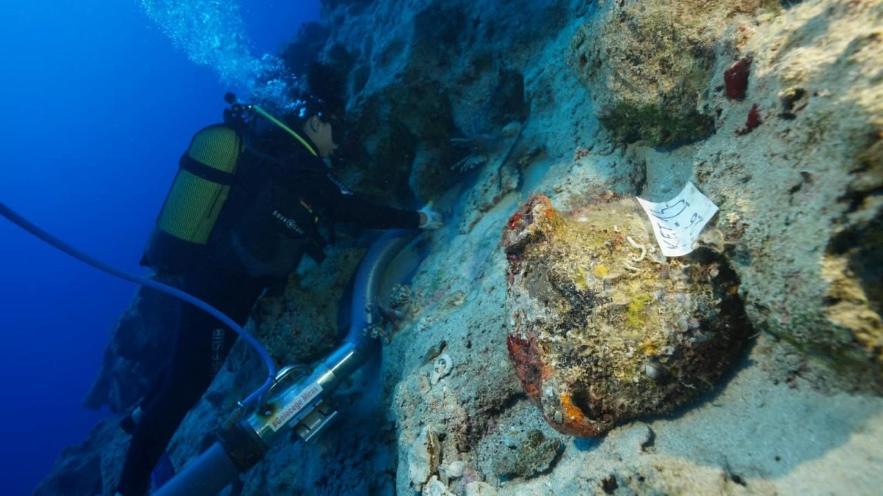 Foto - Dünyanın en eski batığı Kekova’da bulundu: Bakan Ersoy duyurdu