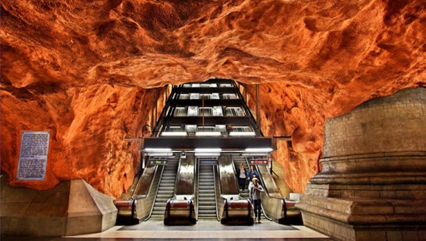 Dünyanın en etkileyici 15 metro istasyonu
