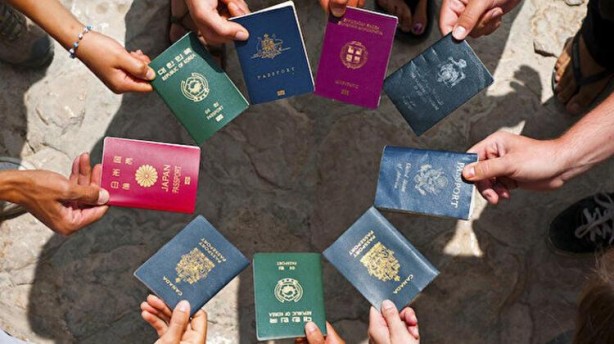 Foto - Dünyanın en güçlü pasaportları belli oldu! Zirve herkesi şaşırttı, işte Türkiye'nin sıralamadaki yeri