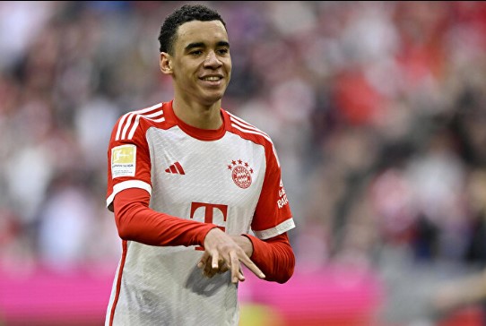 Foto - Dünyanın en iyi 10 numaraları belli oldu! Fenerbahçe'nin peşinde olduğu isim de listede