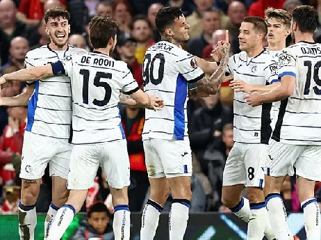 Foto - Dünyanın en iyi futbol kulüplerini açıkladılar! Süper Lig devi ilk 15’te yer aldı: Resmen şok olacaksınız...