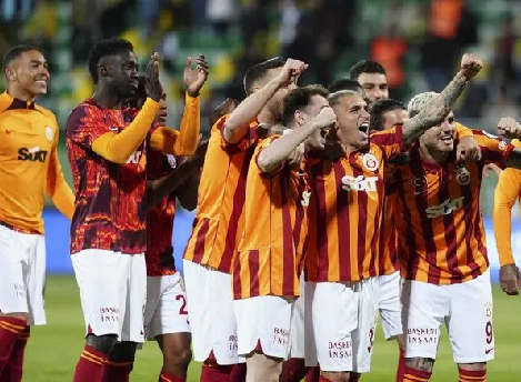 Foto - Dünyanın en iyi futbol kulüplerini açıkladılar! Süper Lig devi ilk 15’te yer aldı: Resmen şok olacaksınız...