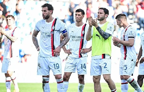 Foto - Dünyanın en iyi futbol kulüplerini açıkladılar! Süper Lig devi ilk 15’te yer aldı: Resmen şok olacaksınız...