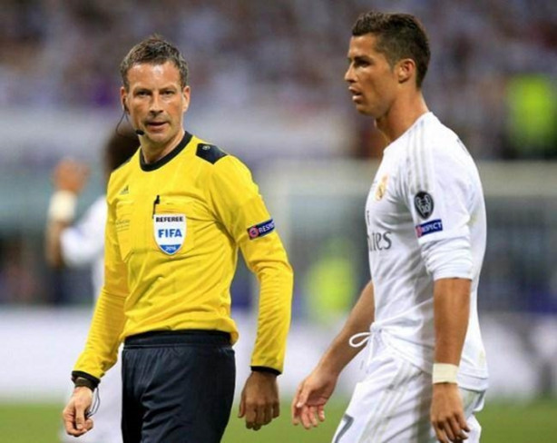 Foto - Dünyanın en iyi hakemleri açıklandı! 