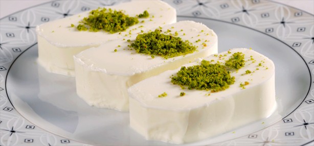 Dünyanın en iyi 10 tatlısı belli oldu! Türkiye'de öyle bir lezzet var ki, damakları altüst ediyor