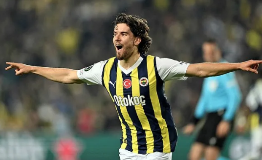 Foto - Dünyanın en iyi sol bekleri açıklandı! Türkiye'den tek yıldız girdi: Kuruşu kuruşuna aldığı para helal olsun...