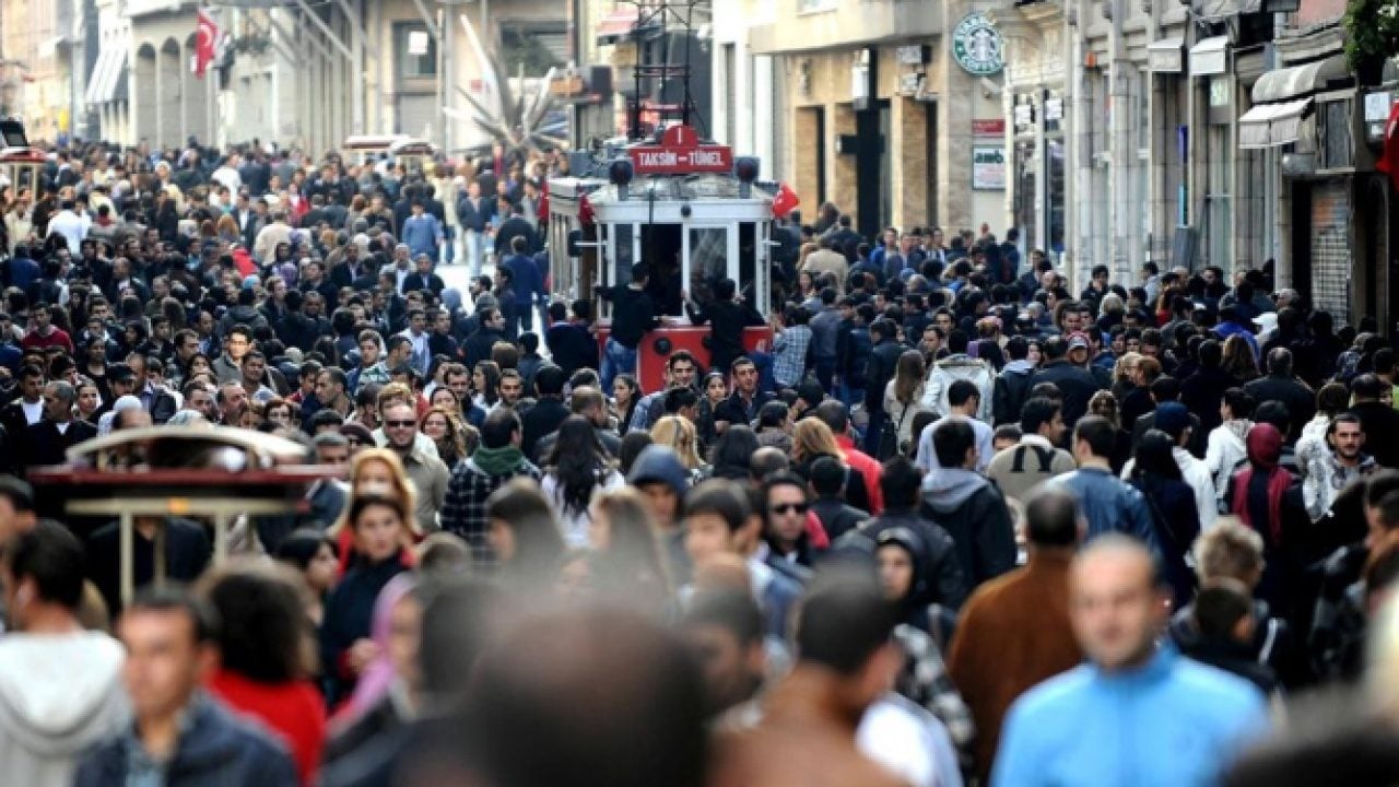 Foto - Dünyanın en kalabalık şehirleri belli oldu: Nüfusu 15 milyona ulaşan İstanbul listede