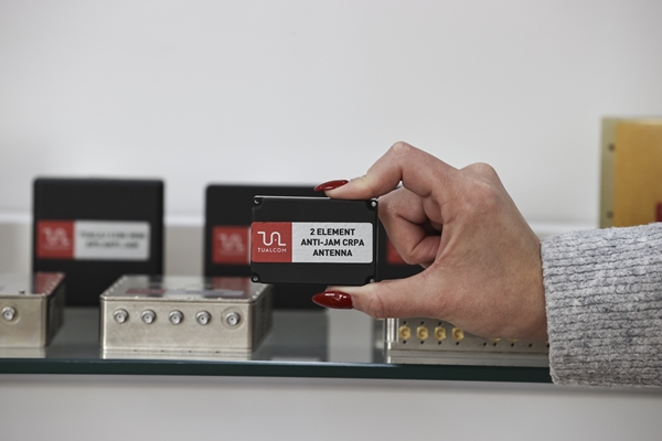 Foto - Dünyanın en küçüğü! İHA ve füzelerde kullanılacak