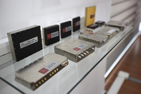 Foto - Dünyanın en küçüğü! İHA ve füzelerde kullanılacak