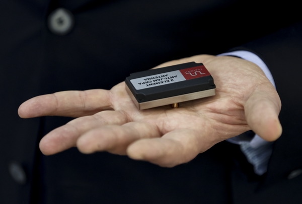 Foto - Dünyanın en küçüğü! İHA ve füzelerde kullanılacak