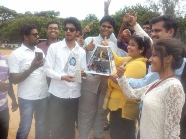 Foto - Dünyanın en küçük uydusu uzaya fırlatılacak