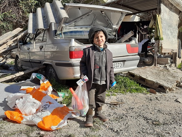 Foto - Dünyanın en masumları onlar! Bu manzara herkesi ağlattı