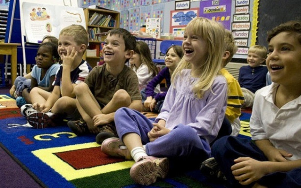 Foto - Dünyanın en mutlu çocukları o ülkede, çünkü...